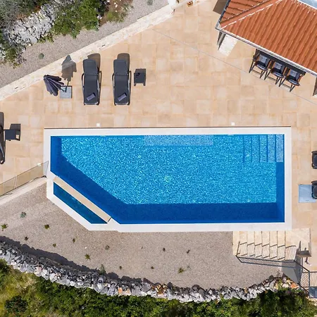 Seaview Mare Visum In A Peaceful Location Vicani