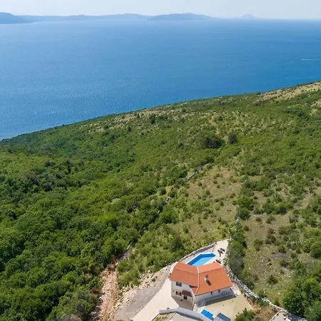 Seaview Mare Visum In A Peaceful Location