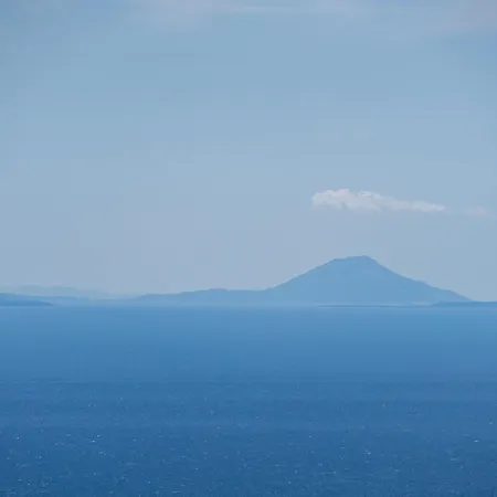 Seaview Mare Visum In A Peaceful Location *