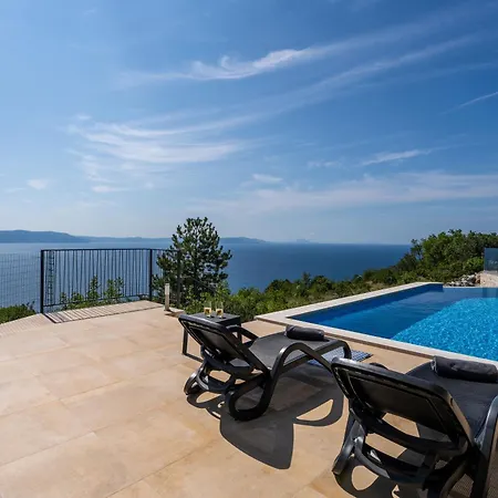 Holiday home Seaview Mare Visum In A Peaceful Location Vicani