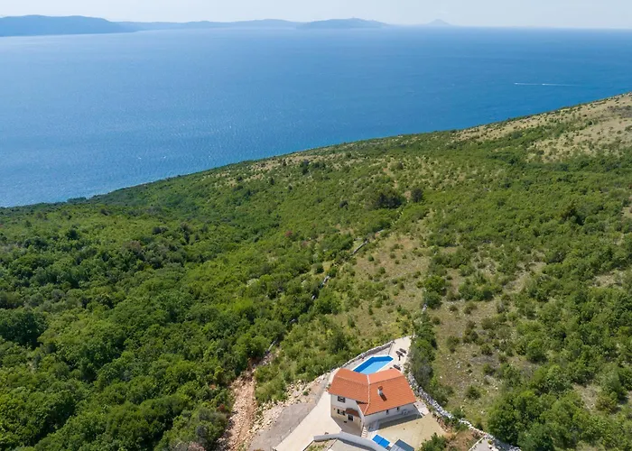 Seaview Mare Visum In A Peaceful Location