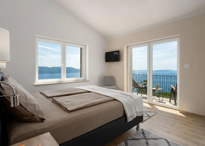 Seaview Mare Visum In A Peaceful Location